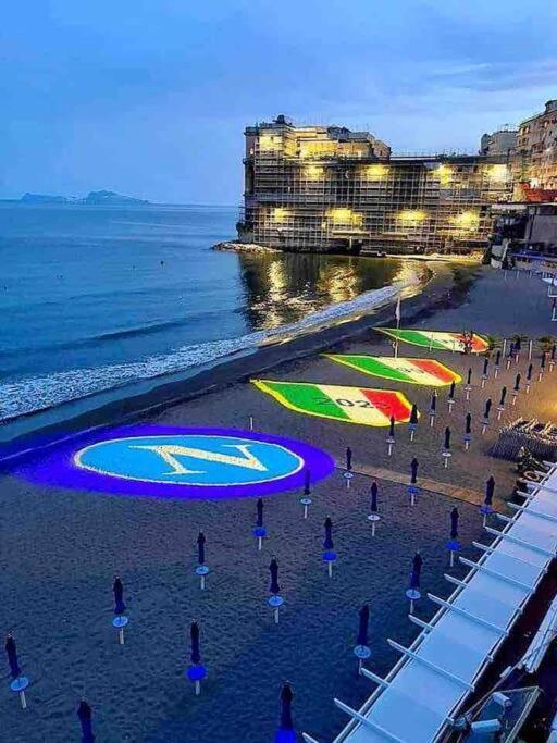 Апартаменти Easy Napoli Duomo Екстер'єр фото